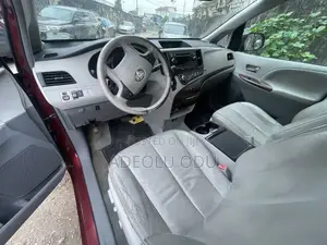 Toyota Sienna LE 8 Passenger 2012 Burgundy