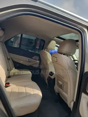 Mercedes-Benz GLE-Class GLE 350 4MATIC 2020 Gold