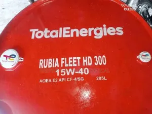 Totalenergies Rubia Fleet Hd 300 15w-40 Engine Oil (205l/Drum)