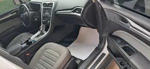 Ford Fusion S FWD 2016 White