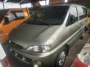 Hyundai H1 2003 Silver