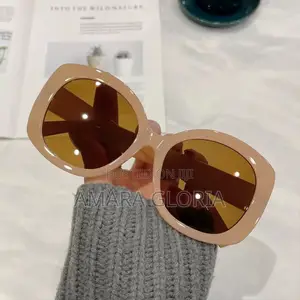Women's Anti-Ultraviolet Summer Black Glasses Fashion