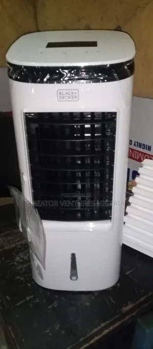 Air Cooler Black and Decker 2 in 1digital,7lrts,With Ice Pack,Remote.