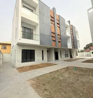 4bdrm Duplex in Adeniyi Jones Ikeja for sale