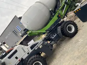 Mobile Mixer 4 Cubics