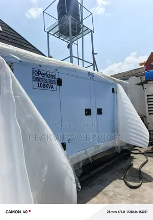 Heavy Duty 100kva Perkins Soundproof Diesel Generator
