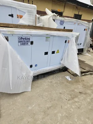 High-Efficiency 100kva Soundproof Diesel Generator