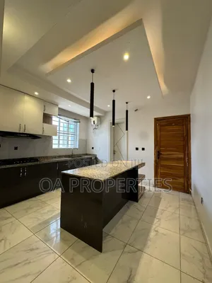 4bdrm Duplex in Ibadan for sale