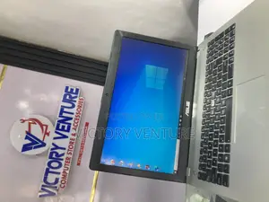 Laptop Asus 8GB Intel Core i7 HDD 320GB