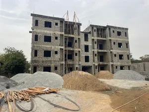 3bdrm Block of Flats in Idu for sale