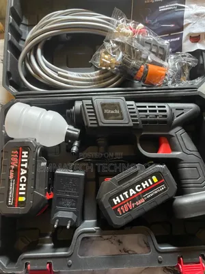 118 v Battery Pressure Washer