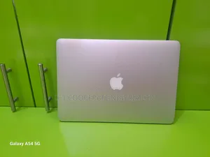 Laptop Apple MacBook Air 8GB Intel Core I7 SSD 256GB