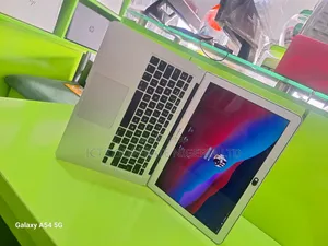 Laptop Apple MacBook Air 8GB Intel Core I7 SSD 256GB