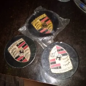 This Set of Rim Cover for Porsche 2016-2013 , Brand New.