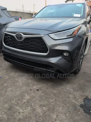 Toyota Highlander XLE 2021 Black