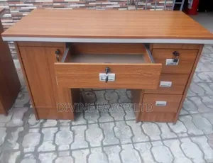 1 Meter Office Table