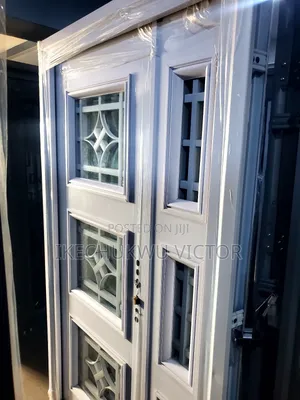 High Tech White 3 Panel Executive Glass Door