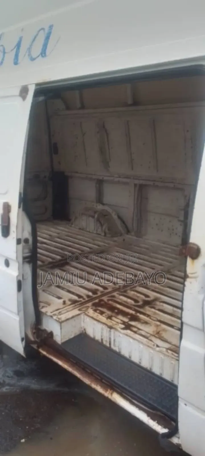 Ford Transit 2002 White