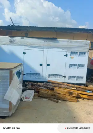 High-Performance 500kva Perkins Soundproof Generator