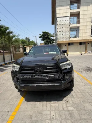 Toyota Tacoma 4dr Double Cab 2016 Black