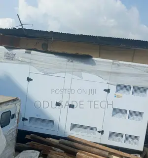 Reliable Perkins 500kva Silent Diesel Power Gen