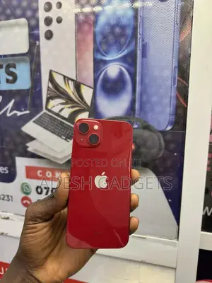 Apple iPhone 13 128 GB Red