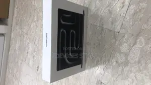 New Laptop Apple MacBook Pro 2023 M3 Max 48GB Apple M3 Max SSD 1T
