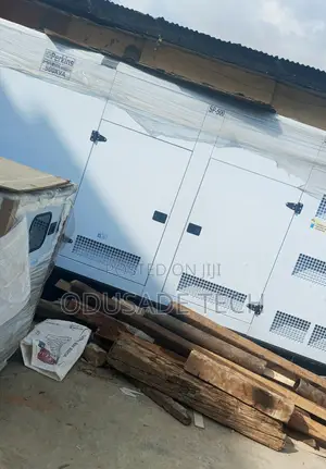 New Perkins 500kva Soundproof Diesel Genset