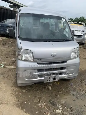 Daihatsu Hijet 2013 Silver