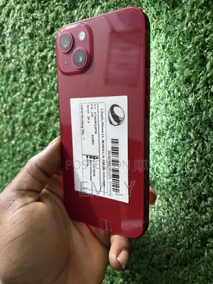 Apple iPhone 13 128 GB Red