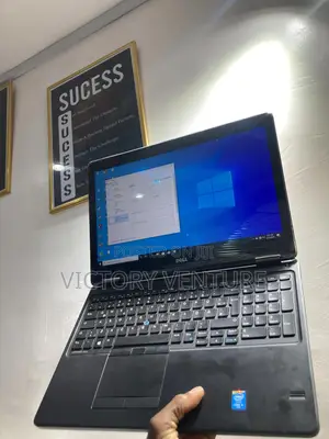 Laptop Dell Latitude E5550 8GB Intel Core I5 SSD 256GB