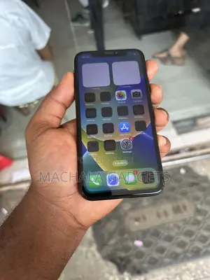 Apple iPhone X 64 GB Black