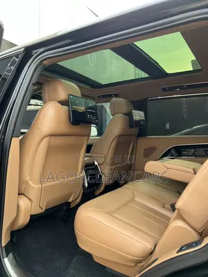 Land Rover Range Rover Vogue 2023 Black