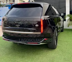 Land Rover Range Rover Vogue 2023 Black