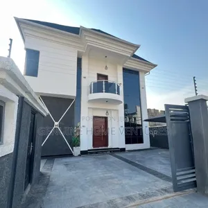 5bdrm Duplex in Ajah for sale