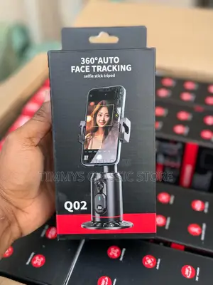 Face Tracking Selfie
