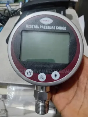 Digital Pressure Gauge 1/2 Inches
