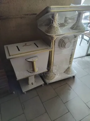 High Quality Pulpit With Off