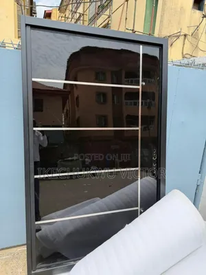 Unique Pivot Entrance and Fingerprint Sensor, Face Id and Lock