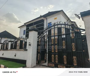 2bdrm Block of Flats in Super City Ushafa for sale