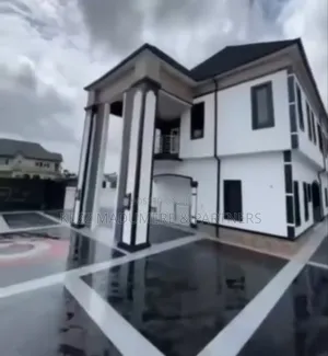 4bdrm Duplex in Warri , Delta State for sale