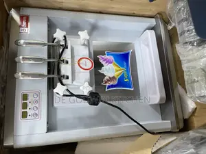 Table Top 3 Nozzle Ice Cream Machine