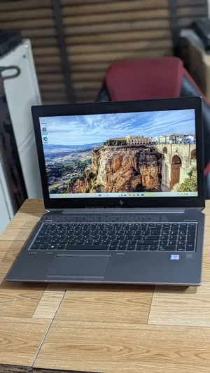 Laptop HP ZBook 15 G6 64GB Intel Core I9 SSHD+SSD 512GB