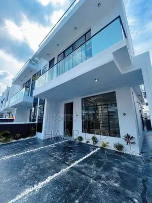 4bdrm Duplex in Ikota for sale