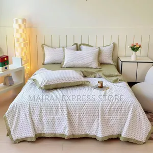 Skin-Friendly Quilt Cover/Duvet Covers, With 2 Pillow Cases. T361