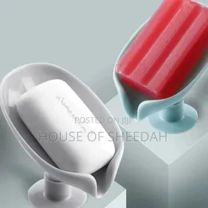 Leaf-Shaped Soap Holder With a Suction Cup Base 3pcs