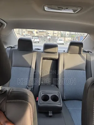 Toyota Corolla LE Eco Plus 4dr Sedan (1.8L 4cyl CVT) 2015 White