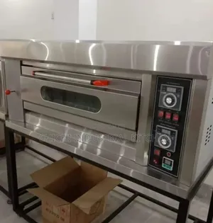 Two /2 Tray Single Deck Gas Oven