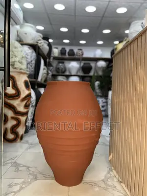Big Venice Terra Planter (85cm) – Large Luxury Indoor Flower Pot