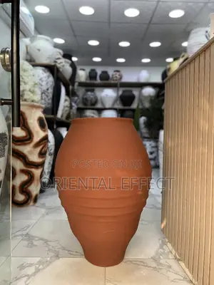 Big Venice Terra Planter (85cm) – Large Luxury Indoor Flower Pot
